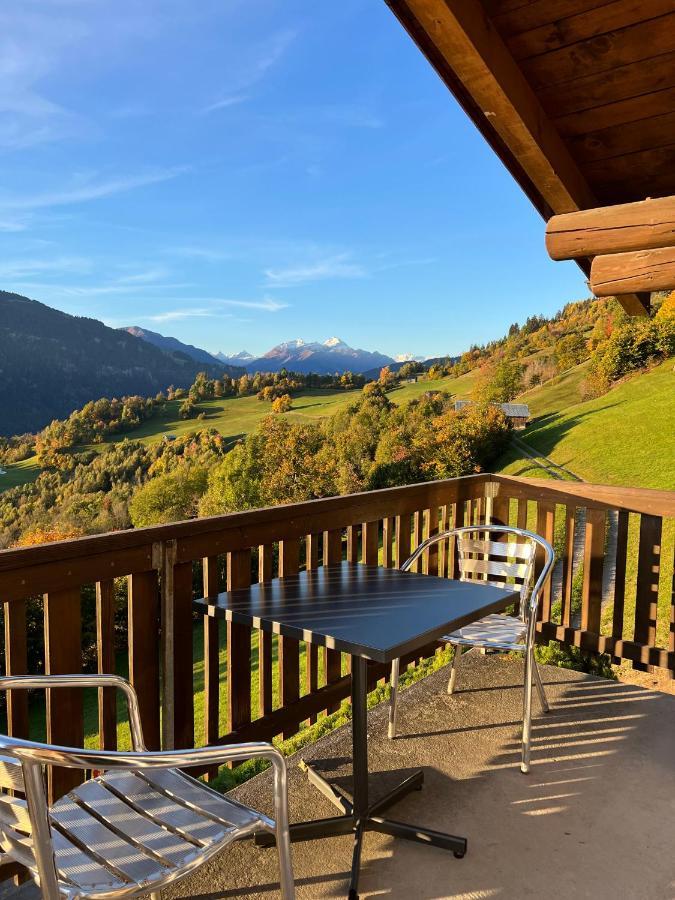 Casa Campanula Vila Laax Exterior foto